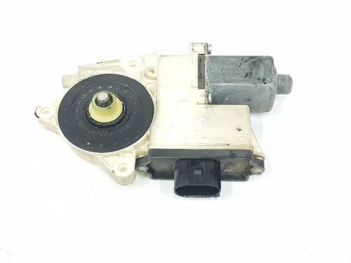 Used Left front window motor BMW X3 (E83) xDrive 20 d (177 hp) 5843811