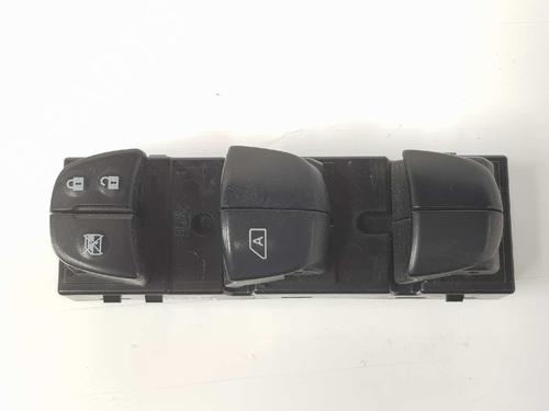 Used Left front window switch NISSAN JUKE (F15) 1.2 DIG-T (115 hp) 6012951