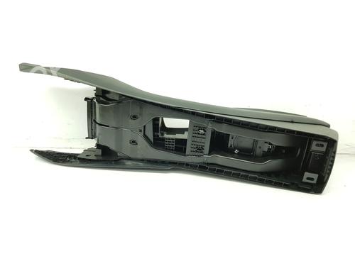 Armrest / Center console BMW X3 (F25) sDrive 18 d | BP16881389I20 