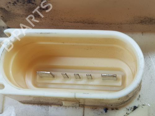 Fuel pump VW CADDY III Box Body/MPV (2KA, 2KH, 2CA, 2CH) 1.6 TDI | BP15086122M76 