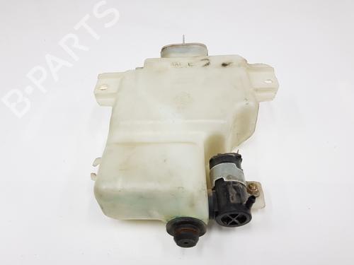 Used Windscreen washer tank MITSUBISHI PAJERO III (V7_W, V6_W) 3.2 Di-D (V68W, V78W) (165 hp) 21007681