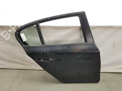 Used Right rear door BMW 1 (E87) 118 d (143 hp) 8645617