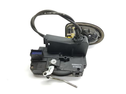 Used Front right lock NISSAN PRIMASTAR Van (X83) 2.0 dCi 115 (114 hp) 30105400