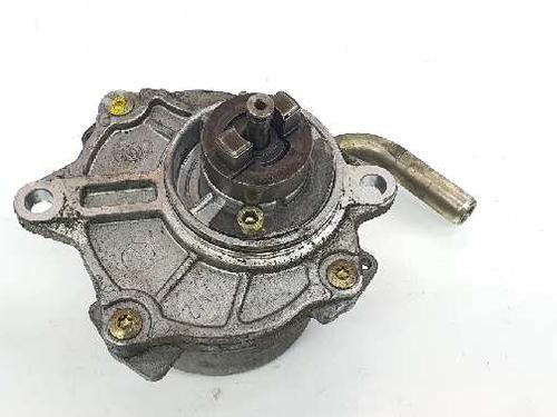 Used Vacuum pump MERCEDES-BENZ VITO Van (W638) 112 CDI 2.2 (638.094) (122 hp) 8146541