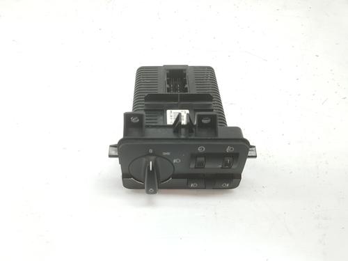 Used Headlight switch BMW 3 (E46) 320 d (136 hp) 12145059