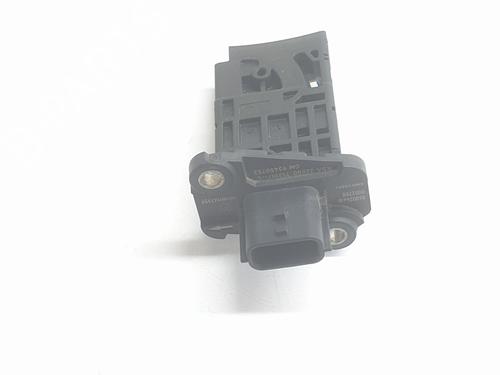 Used Mass air flow sensor RENAULT KADJAR (HA_, HL_) 1.6 dCi 130 4x4 (HLA4) (130 hp) 31265082