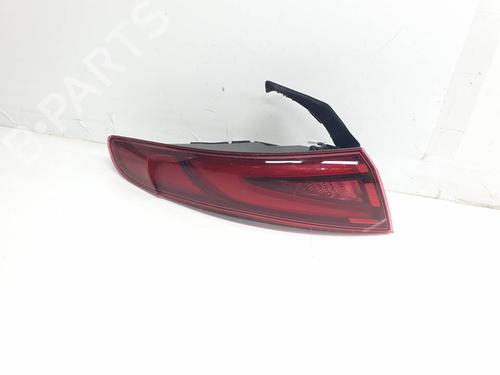 Left taillight ALFA ROMEO GIULIA (952_) 2.2 D (952AFA25, 952AFM25, 952ALA25) | BP39752546C34 - Image 4