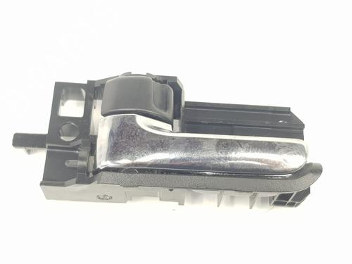 Used Front left interior door handle TOYOTA AVENSIS (_T25_) 2.0 D-4D (ADT250_, ADT250R) (126 hp) 13518349