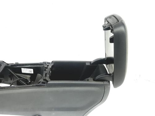 Armrest / Center console MERCEDES-BENZ CLA Coupe (C117) CLA 200 (117.343) | BP13617875I20 