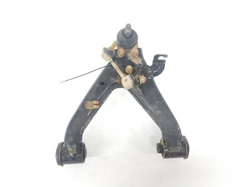 Used Left rear suspension arm MITSUBISHI PAJERO III (V7_W, V6_W) 3.2 Di-D (V68W) (160 hp) 8803645