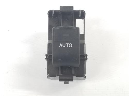 Used Right rear window switch TOYOTA LAND CRUISER PRADO (_J15_) 3.0 D-4D (KDJ155_, KDJ150_, KDJ150R, KDJ155R) (190 hp) 8696479