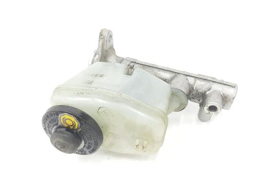 Brake master cylinder TOYOTA LAND CRUISER 90 (_J9_) 3.0 D-4D 4WD (KDJ90_, KDJ95_, KDJ90W, KDJ95W) | BP17683197M77