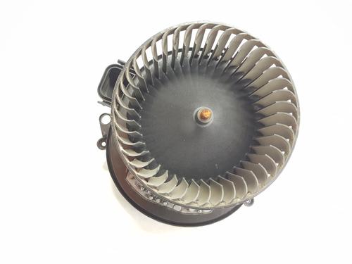 Used Heater blower motor BMW 4 Gran Coupe (F36) 418 d (150 hp) 29489610