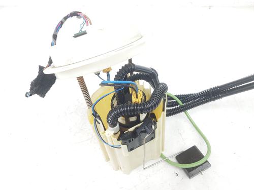 Fuel pump MERCEDES-BENZ C-CLASS (W204) C 220 CDI (204.002) | BP14938708M76 
