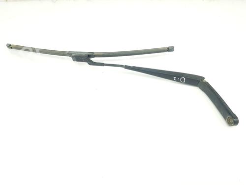 Used Front windshield wiper arm VW PASSAT B6 (3C2) 2.0 TDI (140 hp) 7504983