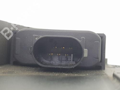 pedal-bmw-1-coupe-e82-120-d-35406889819-2006-2007-2008-2009-2010-2011-2012-2013-11052484 main image