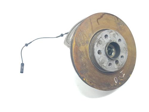 Used Left front steering knuckle BMW 1 (F40) 118 d (150 hp) 30482307