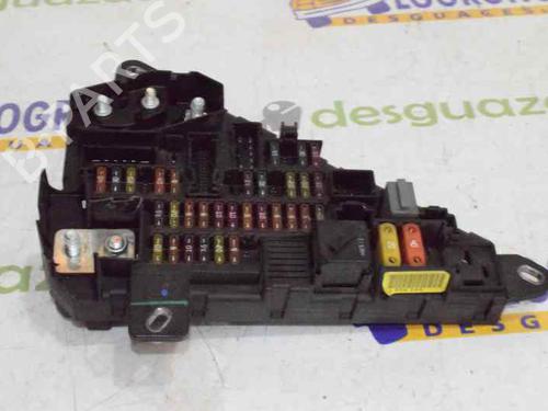 Used Fuse box BMW 5 (E60) 530 d (218 hp) 780603