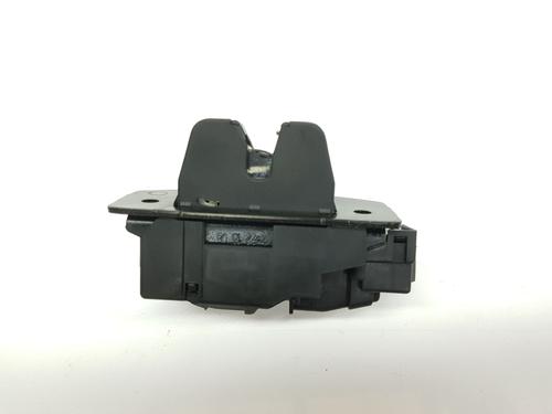 Tailgate lock PEUGEOT 3008 II SUV (MC_, MR_, MJ_, M4_) 1.5 BlueHDi 130 | BP20321409C101 