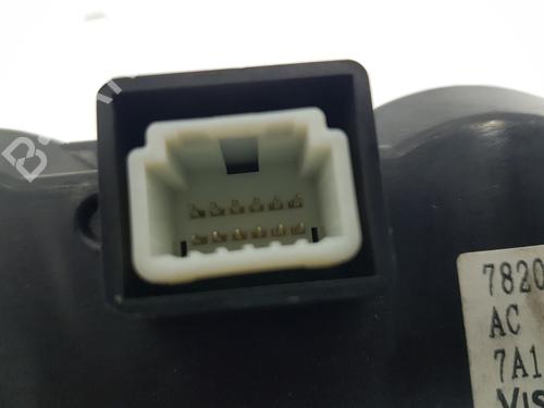 Climate control MITSUBISHI OUTLANDER II (CW_W) 2.0 DI-D (CW8W) | BP9498075I5 