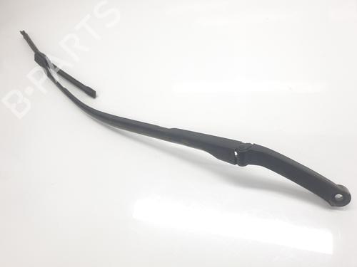 Used Front windshield wiper arm MASERATI LEVANTE SUV (M161) [2016-2025]  26720117