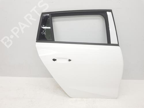 Used Right rear door OPEL ASTRA L Sports Tourer (OV5) 1.2 (FRHNSL, FRHNSR) (131 hp) 23040823