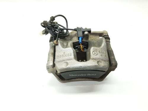 Used Right front brake caliper MERCEDES-BENZ GLA-CLASS (X156) GLA 200 CDI / d (156.908) (136 hp) 21072870