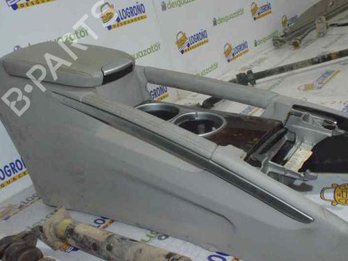 Armrest / Center console MERCEDES-BENZ M-CLASS (W164) ML 280 CDI 4-matic (164.120) | BP7153002I20 