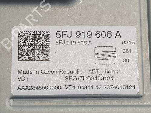 Afficheur SEAT ARONA (KJ7, KJP) 1.0 TSI | BP30706784C48