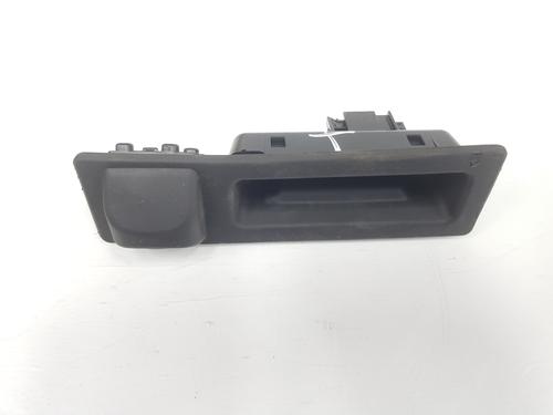 Used Tailgate handle BMW X1 (F48) xDrive 18 d (150 hp) 10295547