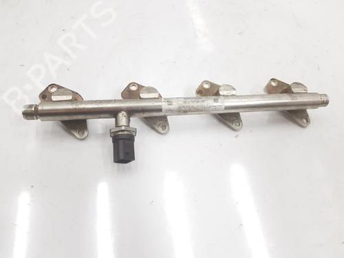 Used Injection rail MERCEDES-BENZ A-CLASS (W177) A 250 4-matic (177.047) (224 hp) 18132533