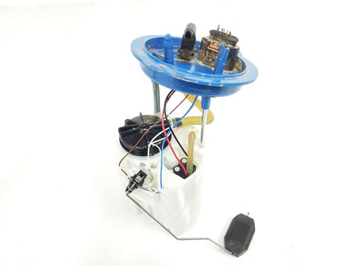 Used Fuel pump SEAT ARONA (KJ7, KJP) 1.5 TSI (150 hp) 31265596