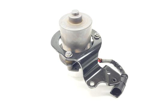 Used Vacuum pump SEAT ATECA (KH7, KHP) 1.5 TSI (150 hp) 28827973