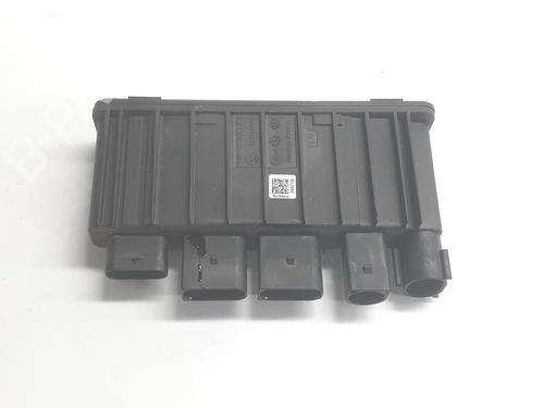 Used Electronic module BMW 1 (F40) 118 d (150 hp) 30511655