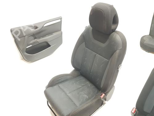 Seats set CITROËN DS4 (NX_) 1.6 HDi 110 | BP15045108C78 