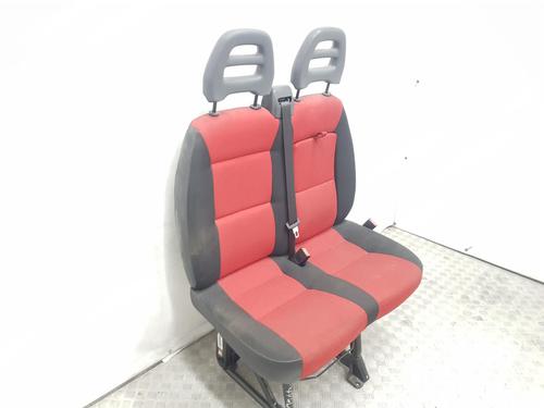 Sæde højre fortil FIAT DUCATO Platform/Chassis (250_) 180 Multijet 3,0 D | BP9817621C16 