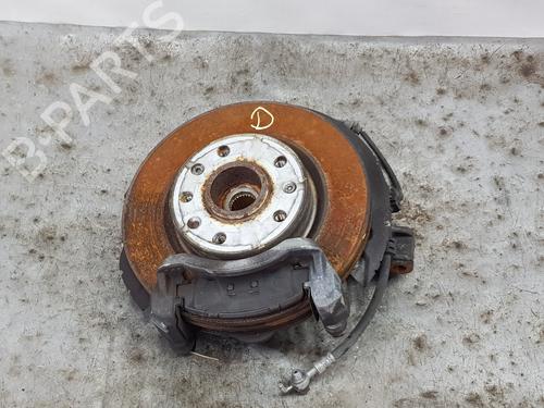 Fusee rechts voor Fusee rechts voor PEUGEOT 308 II (LB_, LP_, LW_, LH_, L3_) 1.2 THP 110 (110 hp) 36935871 36935871