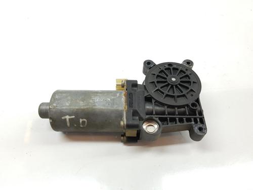 Right rear window motor MERCEDES-BENZ E-CLASS (W210) E 290 Turbo-D (210.017) | BP17836074E22 