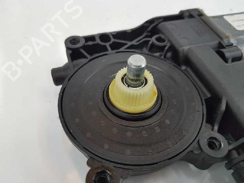 Right front window motor OPEL ZAFIRA TOURER C (P12) 2.0 CDTi (75) | BP5840986E20 