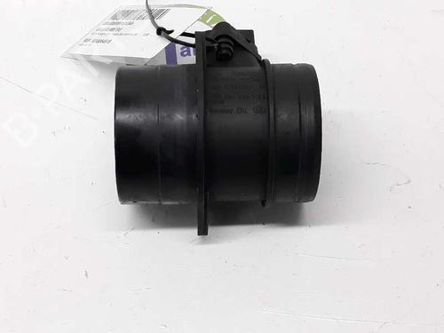 Mass air flow sensor VW GOLF V (1K1) 2.0 TDI (140 hp) 4942264