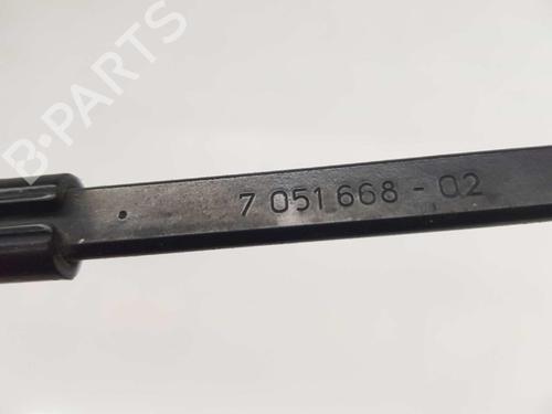 Front windshield wiper arm BMW X3 (E83) 2.0 d | BP4654764C143 