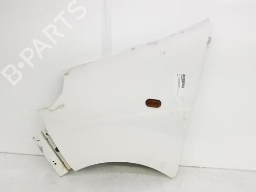 Used Left front fenders RENAULT TRAFIC II Platform/Chassis (EL) 1.9 dCi 100 (EL0C) (101 hp) 8390582