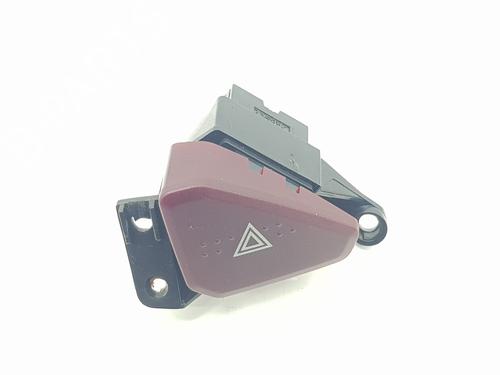 Used Warning switch MITSUBISHI PAJERO III (V7_W, V6_W) 3.2 Di-D (V68W) (160 hp) 13687995