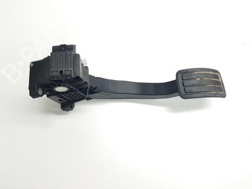 pedal-opel-combo-e-tour-life-k9-2018-32300329 main image