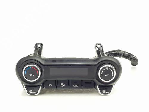 climate-control-kia-stonic-yb-2017-38957396 main image