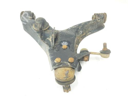 Right front suspension arm MITSUBISHI PAJERO III (V7_W, V6_W) 3.2 Di-D (V68W) | BP17326733M13 