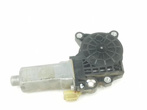 Left front window motor HYUNDAI H-1 / STAREX Bus (A1) 2.5 CRDi | BP17715878E21 