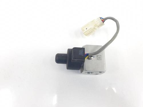 electronic-sensor-byd-t3-2014-38930166 main image