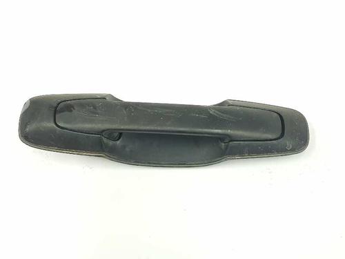 Used Rear right exterior door handle SUZUKI GRAND VITARA I (FT, HT) 2.0 TD 4x4 (SQ420D) (87 hp) 6805620