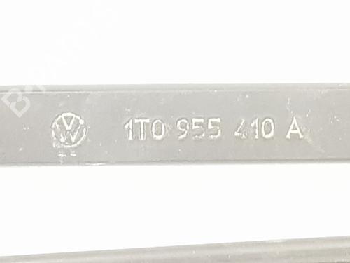 Front windshield wiper arm VW TOURAN (1T1, 1T2) 2.0 TDI | BP16646810C143 